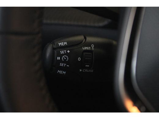 Peugeot e-208 Peugeot 136-PK Allure Pack 50 kWh | CAMERA | LED | PDC | KEYLESS START | CRUISE CONTROL | ActivLease financial lease
