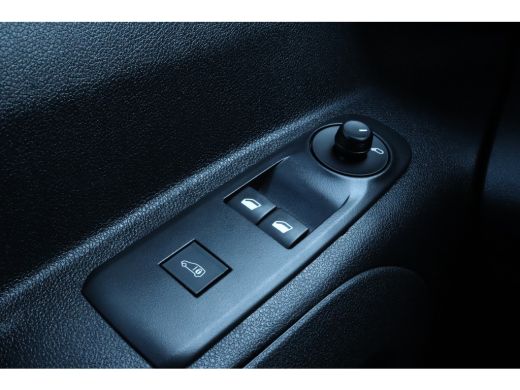 Peugeot Partner Peugeot 1.5 BlueHDI Premium | Cruise Control | Camera | Sensoren | Navigatie | Airco | Carplay ActivLease financial lease