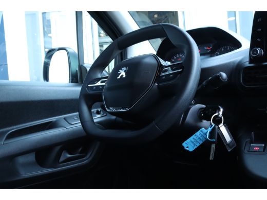 Peugeot Partner Peugeot 1.5 BlueHDI Premium | Cruise Control | Camera | Sensoren | Navigatie | Airco | Carplay ActivLease financial lease