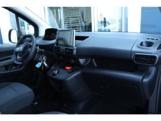 Peugeot Partner Peugeot 1.5 BlueHDI Premium | Cruise Control | Camera | Sensoren | Navigatie | Airco | Carplay ActivLease financial lease