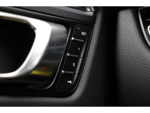 Porsche Macan 2.0 T | 21" 911 TURBO DESIGN VELGEN | LEDER | MEMORY SEATS | STOELVERWARMING | APPLE CARPLAY & AN... ActivLease financial lease