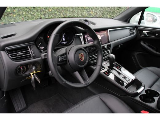 Porsche Macan 2.0 T | 21" 911 TURBO DESIGN VELGEN | LEDER | MEMORY SEATS | STOELVERWARMING | APPLE CARPLAY & AN... ActivLease financial lease