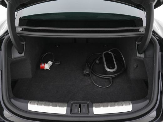 Porsche Taycan Performance 84 kWh [ 3-Fase ] *PANO | HEAT-PUMP | SPORT-CHRONO-PACK | 1/2LEATHER | FULL-LED | MEM... ActivLease financial lease
