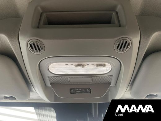 Renault Master T35 2.3 dCi 135 L2H2 Airco Cruise Sensoren LED 12V Navigatie Bijrijdersbank Bluetooth NAP ActivLease financial lease