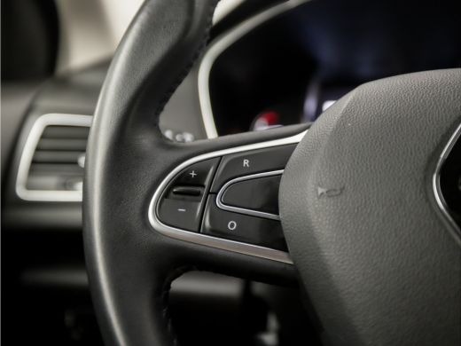 Renault Mégane Estate 1.3 TCe Limited Sport 141Pk Automaat (APPLE CARPLAY, VIRTUAL COCKPIT, NAVIGATIE, KEYLESS, STOELVE... ActivLease financial lease