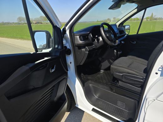 Renault Trafic 2.0 dCi 150 T29 L2 H2 Comfort - 150 Pk - Euro 6 - Airco - Cruise Control - Apple Carplay Android ... ActivLease financial lease