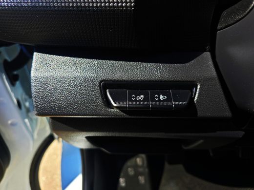 Renault Trafic 2.0 dCi 150 T29 L2 H2 Comfort - 150 Pk - Euro 6 - Airco - Cruise Control - Apple Carplay Android ... ActivLease financial lease