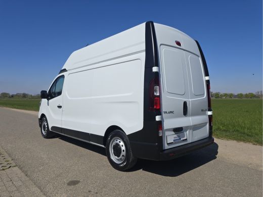 Renault Trafic 2.0 dCi 150 T29 L2 H2 Comfort - 150 Pk - Euro 6 - Airco - Cruise Control - Apple Carplay Android ... ActivLease financial lease