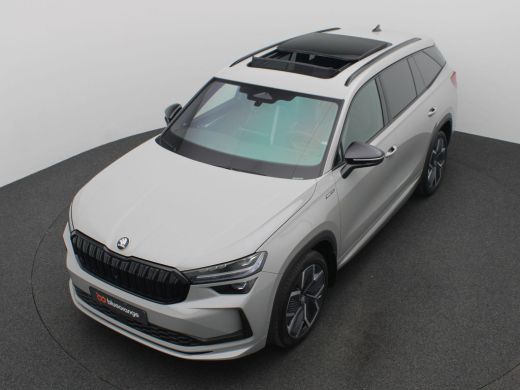 Skoda Kodiaq 1.5 TSI MHEV Sportline Business 150 PK DSG 7p. 7 zitplaatsen, verwarmbare voorruit, panoramadak, ... ActivLease financial lease