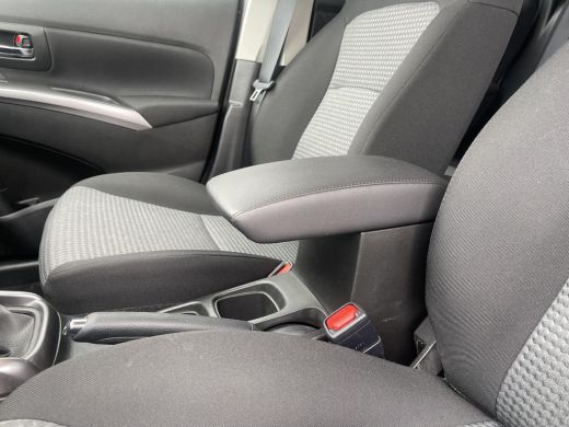 Suzuki S-Cross 1.4 Boosterjet Select Smart Hybrid Stoelverwarming voor | Climate Control | Apple CarPlay & Andro... ActivLease financial lease