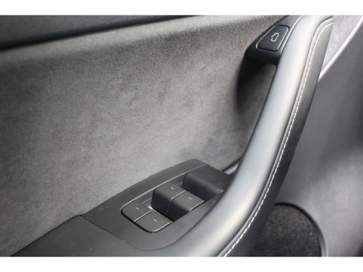 Tesla Model Y Tesla  Long Range 75 AWD | NL-AUTO! | 1 EIGENAAR! | PANODAK | LEDER | AUTO PILOT | PRACHTIGE STAAT! ActivLease financial lease