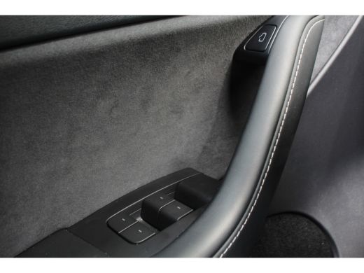 Tesla Model Y Tesla  Long Range 75 AWD | NL-AUTO! | 1 EIGENAAR! | PANODAK | LEDER | AUTO PILOT | PRACHTIGE STAAT! ActivLease financial lease