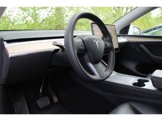 Tesla Model Y Tesla  Long Range 75 AWD | NL-AUTO! | 1 EIGENAAR! | PANODAK | LEDER | AUTO PILOT | PRACHTIGE STAAT! ActivLease financial lease