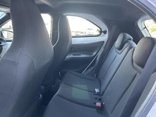 Toyota Aygo X 1.0 VVT-i MT Play ActivLease financial lease