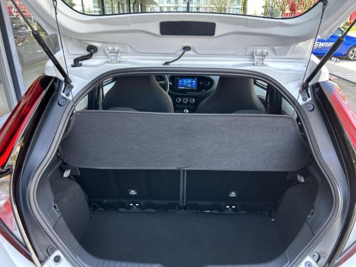 Toyota Aygo X 1.0 VVT-i MT Play ActivLease financial lease