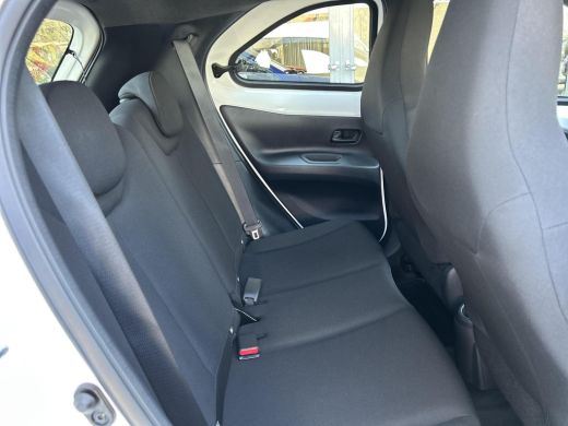 Toyota Aygo X 1.0 VVT-i MT Play ActivLease financial lease