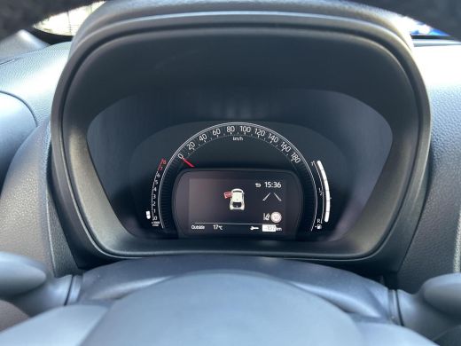 Toyota Aygo X 1.0 VVT-i MT Play ActivLease financial lease