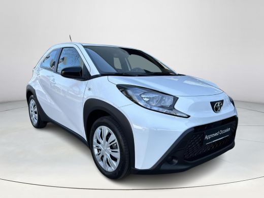 Toyota Aygo X 1.0 VVT-i MT Play ActivLease financial lease
