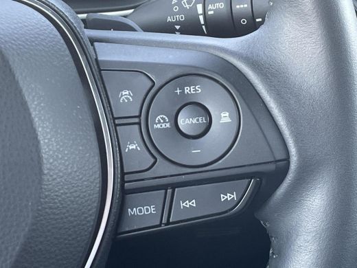 Toyota Corolla Touring Sports 2.0 High Power Hybrid First Edition **PARKEERSENSOREN/ ELEKTRONISCHE ACHTERKLEP/ GARANTIE** ActivLease financial lease