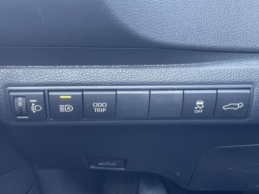 Toyota Corolla Touring Sports 2.0 High Power Hybrid First Edition **PARKEERSENSOREN/ ELEKTRONISCHE ACHTERKLEP/ GARANTIE** ActivLease financial lease