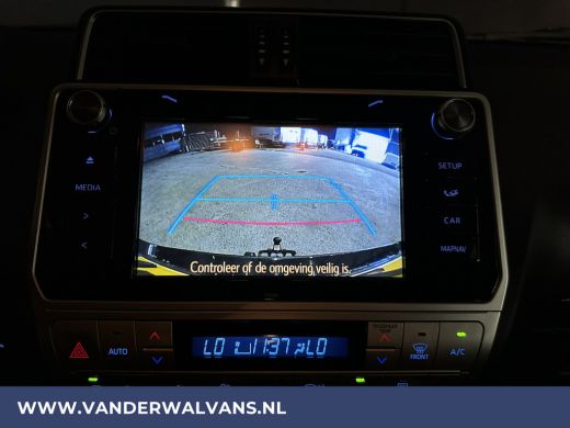 Toyota Land Cruiser 2.8 D-4D-F 177pk Automaat 3000kg Trekhaak Euro6 Airco | Camera | Navigatie | LM velgen Cruisecont... ActivLease financial lease