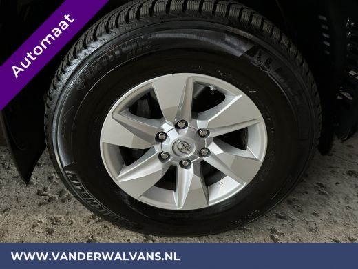Toyota Land Cruiser 2.8 D-4D-F 177pk Automaat 3000kg Trekhaak Euro6 Airco | Camera | Navigatie | LM velgen Cruisecont... ActivLease financial lease