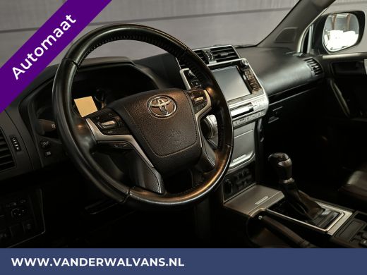 Toyota Land Cruiser 2.8 D-4D-F 177pk Automaat 3000kg Trekhaak Euro6 Airco | Camera | Navigatie | LM velgen Cruisecont... ActivLease financial lease