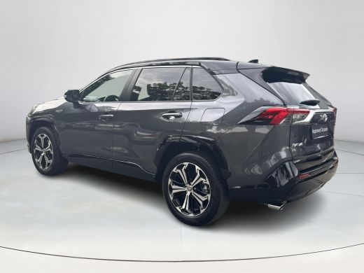 Toyota RAV4 2.5 Plug-in Hybrid AWD Bi-Tone Plus | 06-10141018 Voor meer informatie ActivLease financial lease