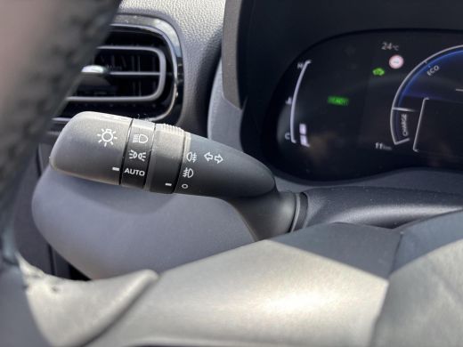 Toyota Yaris 1.5 Hybrid 115 Dynamic ActivLease financial lease