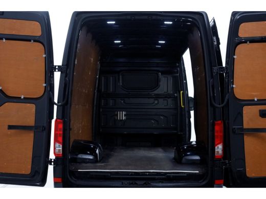 Volkswagen Crafter 50 2.0 TDI 177pk DSG-Automaat L3H3 (L2H2) Camera/Navi/Trekhaak 3500kg 01-2021 ActivLease financial lease