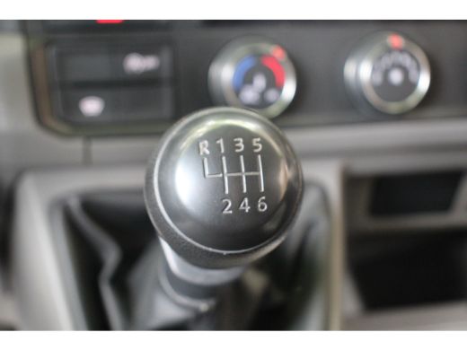 Volkswagen Crafter 35 2.0 TDI 177PK L4 HIGHLINE | NL-BUS! | 1 EIGENAAR! | NAVI | CLIMA | CRUISE | EL ACHTERKLEP | DE... ActivLease financial lease