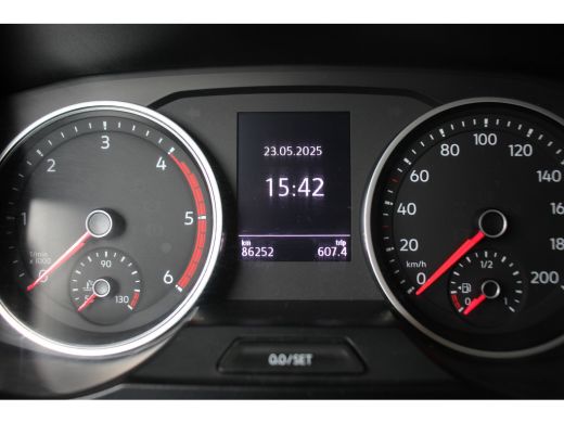 Volkswagen Crafter 35 2.0 TDI 177PK L4 HIGHLINE | NL-BUS! | 1 EIGENAAR! | NAVI | CLIMA | CRUISE | EL ACHTERKLEP | DE... ActivLease financial lease
