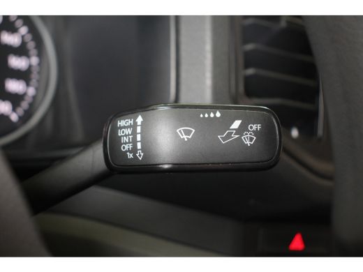 Volkswagen Crafter 35 2.0 TDI 177PK L4 HIGHLINE | NL-BUS! | 1 EIGENAAR! | NAVI | CLIMA | CRUISE | EL ACHTERKLEP | DE... ActivLease financial lease