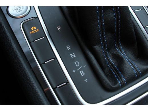 Volkswagen e-Golf Volkswagen E-DITION | ADAPTIVE CRUISE | LED KOPLAMPEN | DEALER OH! | ORIGINEEL NL! | SENSOR V+A ActivLease financial lease