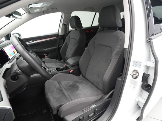 Volkswagen Golf 1.0 TSI 110pk Life Business Navigatie Memory Stoelverwarming Acc 99 ActivLease financial lease
