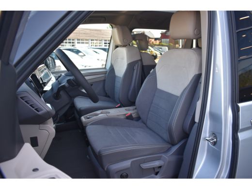 Volkswagen Multivan 1.5 eHybrid L2 Bulli Edition 4Motion TREKHAAK | CAMERA | ALL SEASONBANDEN ActivLease financial lease