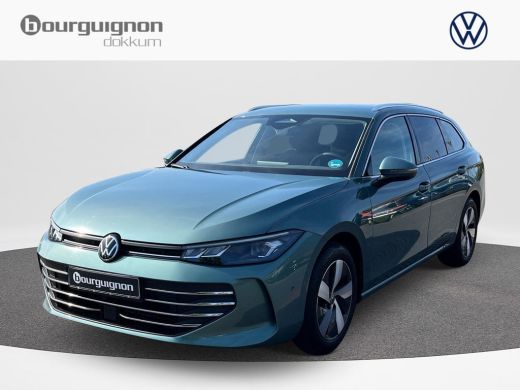 Volkswagen Passat Variant 1.5 eTSI Business | Trekhaak | ERGO | 360 CAM | ACC | Volkswagen Passat Variant 1.5 eTSI Business | Trekhaak | ERGO | 360 CAM | ACC |