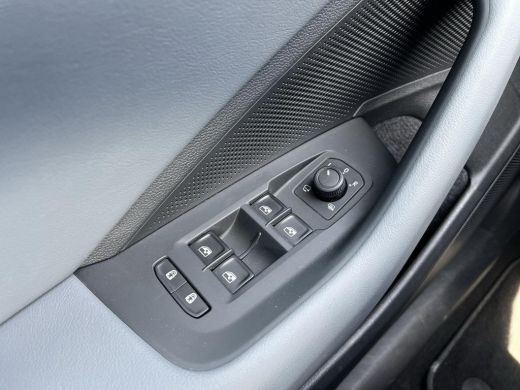 Volkswagen Passat Variant 1.5 eTSI Business | Trekhaak | ERGO | 360 CAM | ACC | ActivLease financial lease