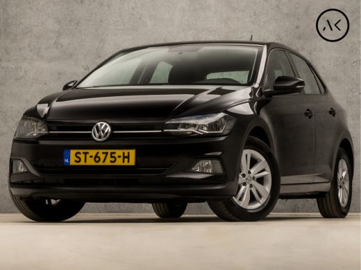 Volkswagen Polo 1.0 TSI Sportline (APPLE CARPLAY, GROOT NAVI, LM VELGEN, SPORTSTOELEN, ADAPTIVE CRUISE, NIEUWE AP... Volkswagen Polo 1.0 TSI Sportline (APPLE CARPLAY, GROOT NAVI, LM VELGEN, SPORTSTOELEN, ADAPTIVE CRUISE, NIEUWE AP...