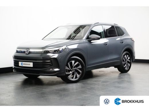 Volkswagen Tiguan Volkswagen 1.5eTSI 150PK DSG Life | Achteruitrijcamera | LED koplampen adaptief | Trekhaak elektr... Volkswagen Tiguan Volkswagen 1.5eTSI 150PK DSG Life | Achteruitrijcamera | LED koplampen adaptief | Trekhaak elektr...