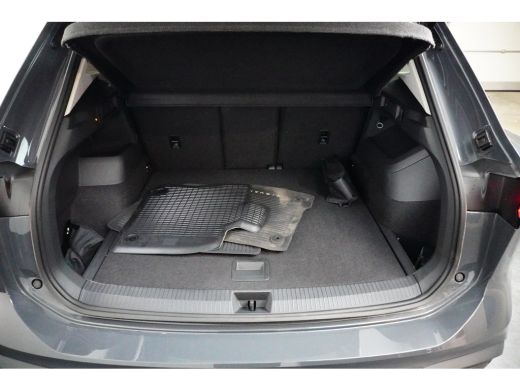 Volkswagen Tiguan Volkswagen 1.5eTSI 150PK DSG Life | Achteruitrijcamera | LED koplampen adaptief | Trekhaak elektr... ActivLease financial lease
