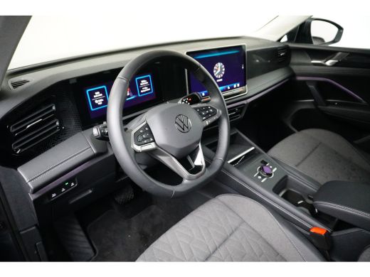 Volkswagen Tiguan Volkswagen 1.5eTSI 150PK DSG Life | Achteruitrijcamera | LED koplampen adaptief | Trekhaak elektr... ActivLease financial lease