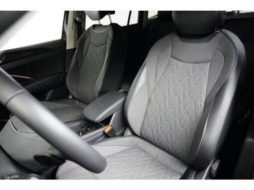Volkswagen Tiguan Volkswagen 1.5eTSI 150PK DSG Life | Achteruitrijcamera | LED koplampen adaptief | Trekhaak elektr... ActivLease financial lease