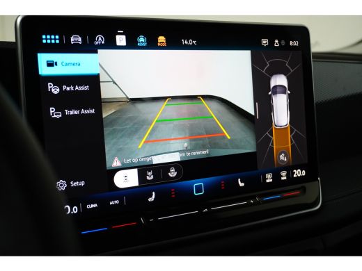 Volkswagen Tiguan Volkswagen 1.5eTSI 150PK DSG Life | Achteruitrijcamera | LED koplampen adaptief | Trekhaak elektr... ActivLease financial lease