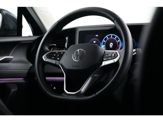 Volkswagen Tiguan Volkswagen 1.5eTSI 150PK DSG Life | Achteruitrijcamera | LED koplampen adaptief | Trekhaak elektr... ActivLease financial lease