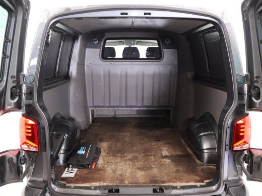 Volkswagen Transporter BULLI 2.0 TDI 150 PK DSG L2H1 DUBBEL CABINE Volkswagen Transporter BULLI 2.0 TDI 150 PK DSG L2H1 ... ActivLease financial lease