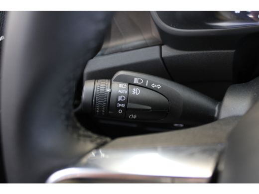 Volvo  C40 Extended Range 252PK Ultimate | Blis | Trekhaak | 360° | HK Audio | Stoelverw. | Power Seats ActivLease financial lease