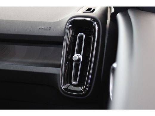 Volvo  C40 Extended Range 252PK Ultimate | Blis | Trekhaak | 360° | HK Audio | Stoelverw. | Power Seats ActivLease financial lease