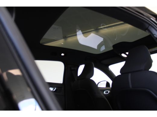Volvo  C40 Volvo Extended Range 252PK Ultimate | Blis | Trekhaak | 360° | HK Audio | Stoelverw. | Power Seats ActivLease financial lease