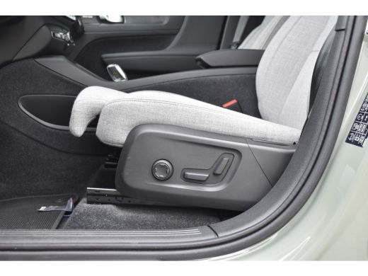 Volvo  C40 Volvo Ultimate Extended Range 82 kWh Tailord Wool | Heico | Harman Kardon | Pixel LED | Sage Gree... ActivLease financial lease